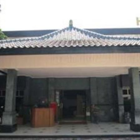 Mutiara Hotel Маланг Екстериор снимка